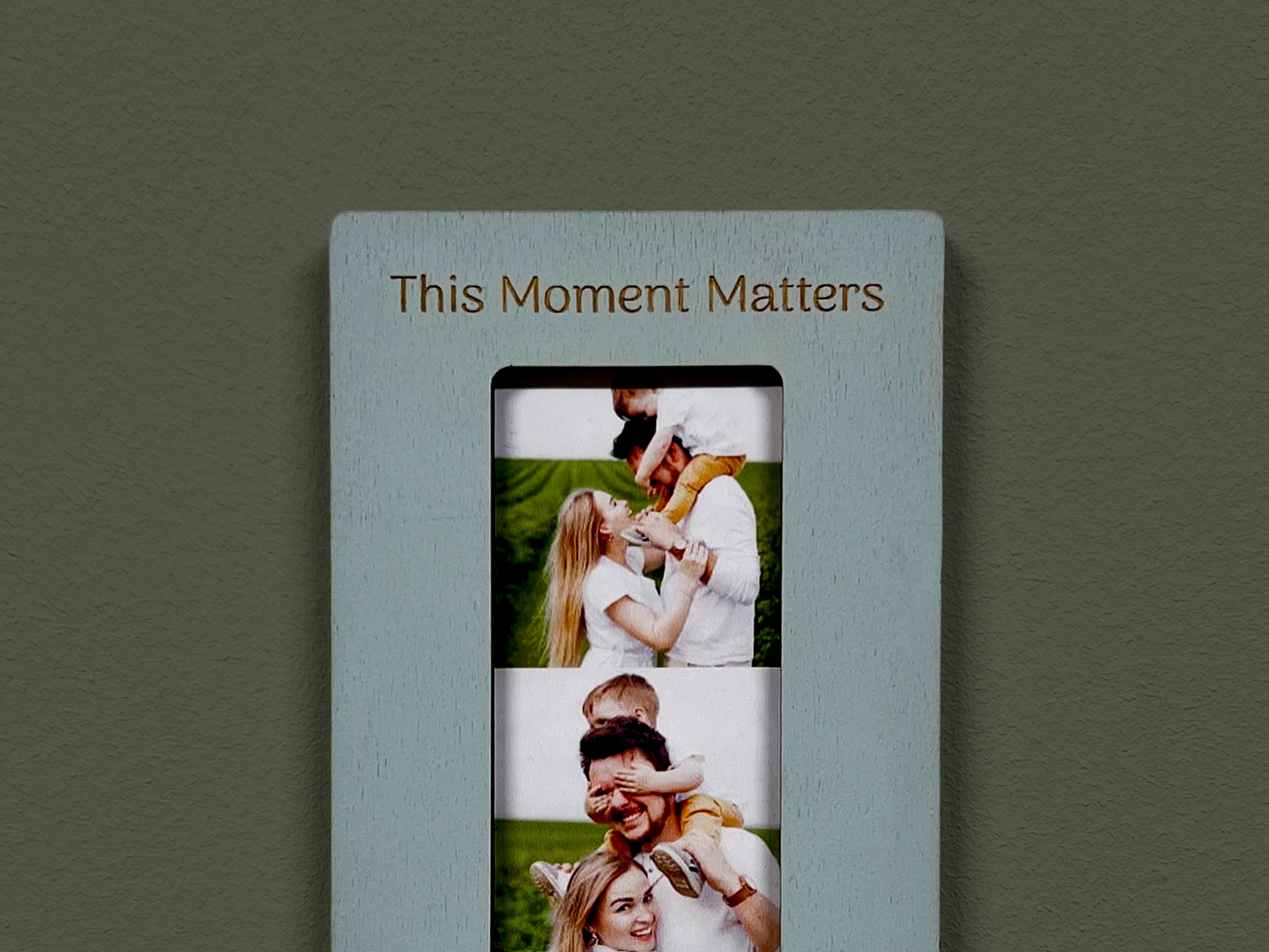 Photo Booth Strip Frame | Magnetic 2x6 Photo Display