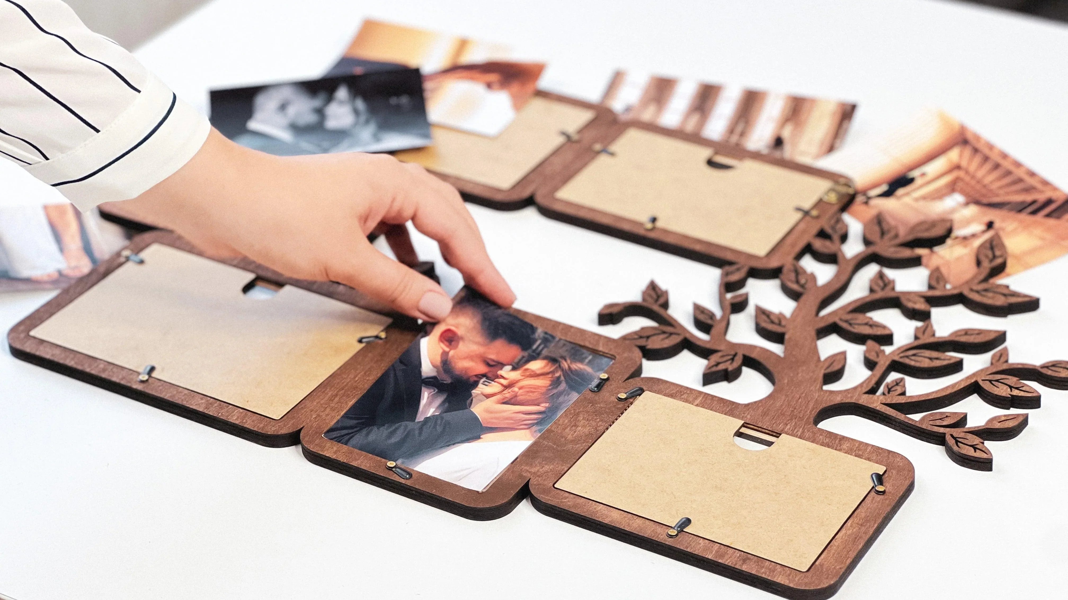 M-size Family Picture Frame | Family tree | Photo wall collage - The Frame Depot