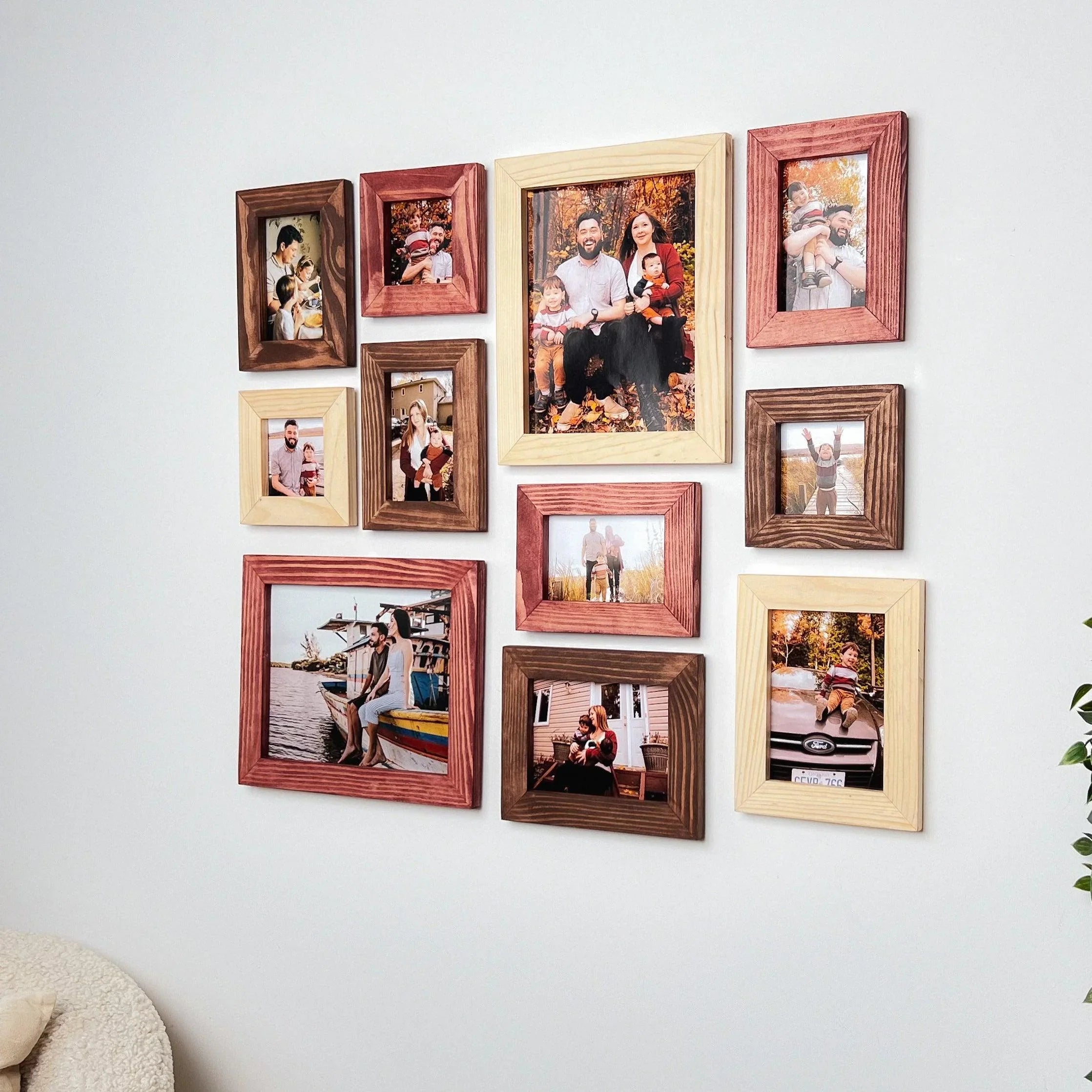 Photo Gallery Wall Set - Custom Picture Collage - The Frame Depot