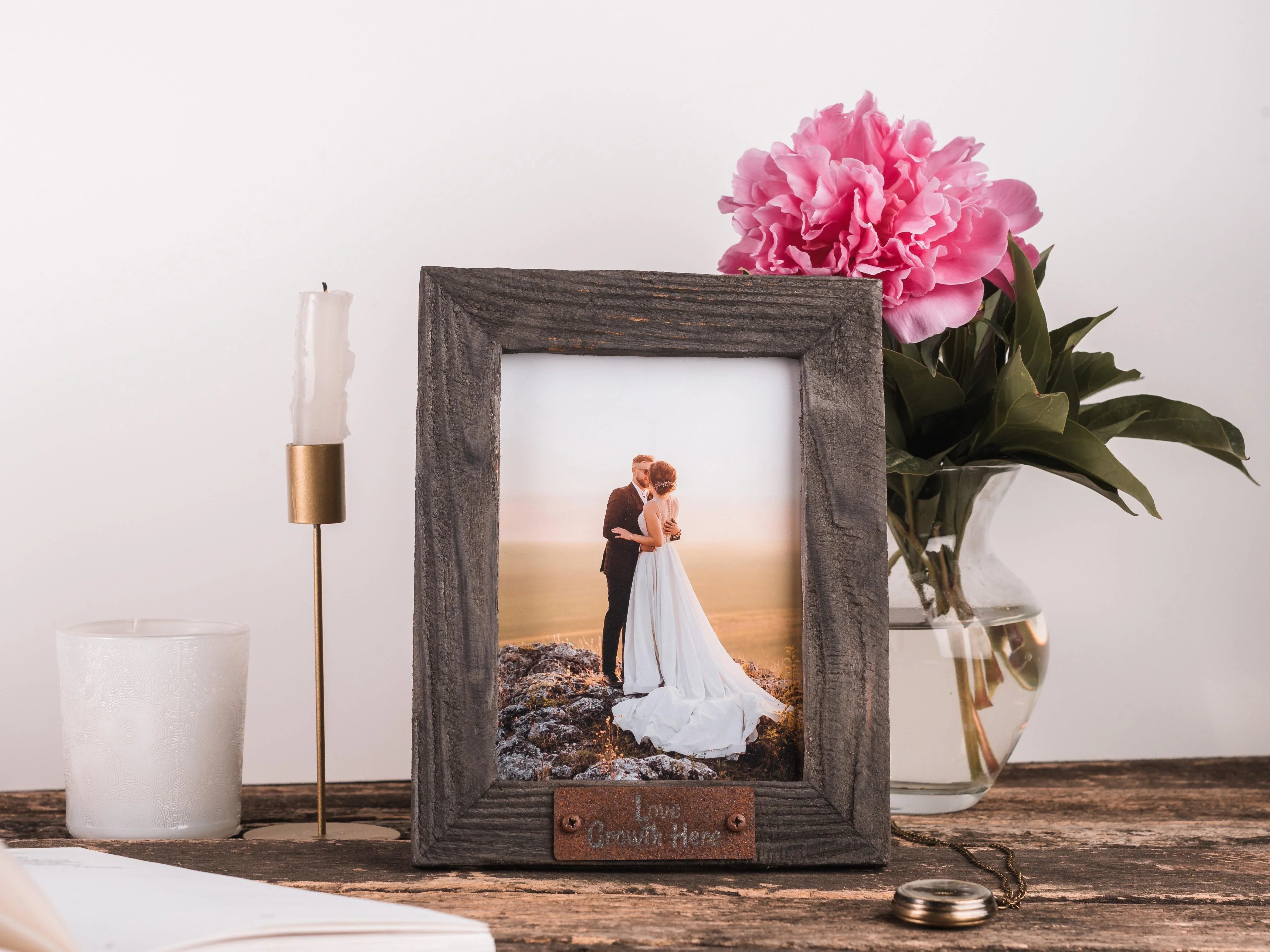 Rustic Barn Wood Picture Frame - The Frame Depot