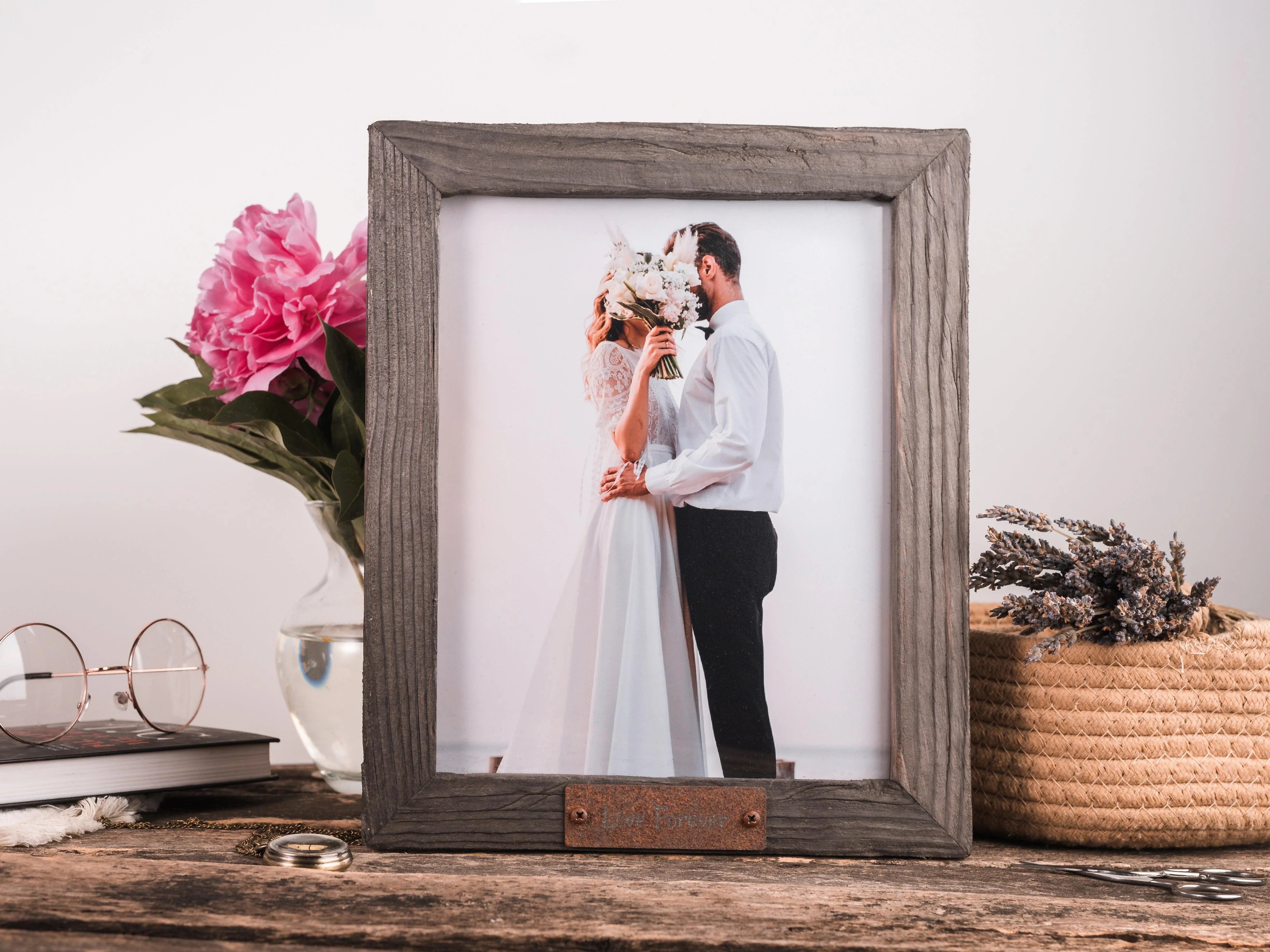 Rustic Barn Wood Picture Frame - The Frame Depot
