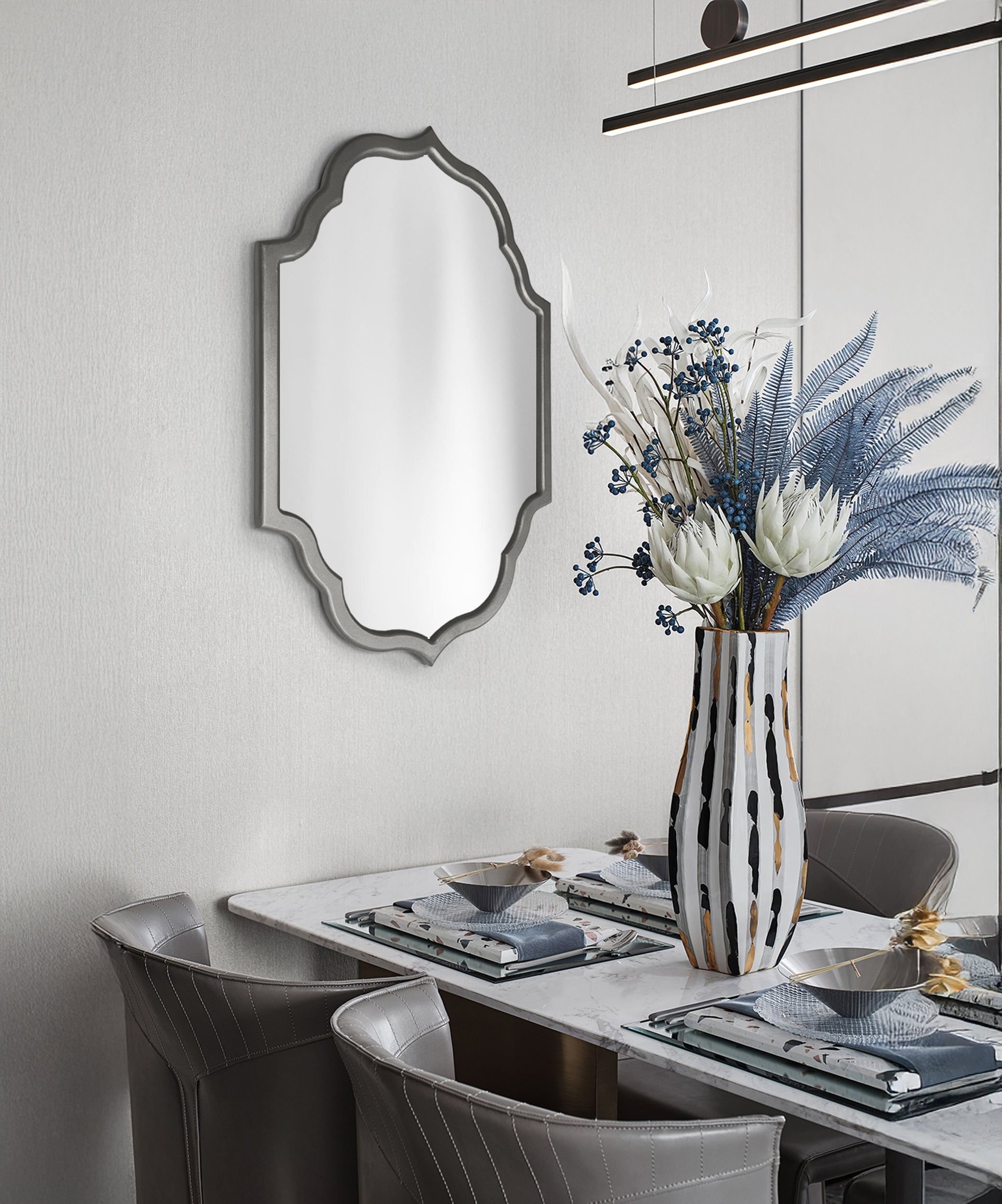 Gewölbter marokkanischer Wandspiegel