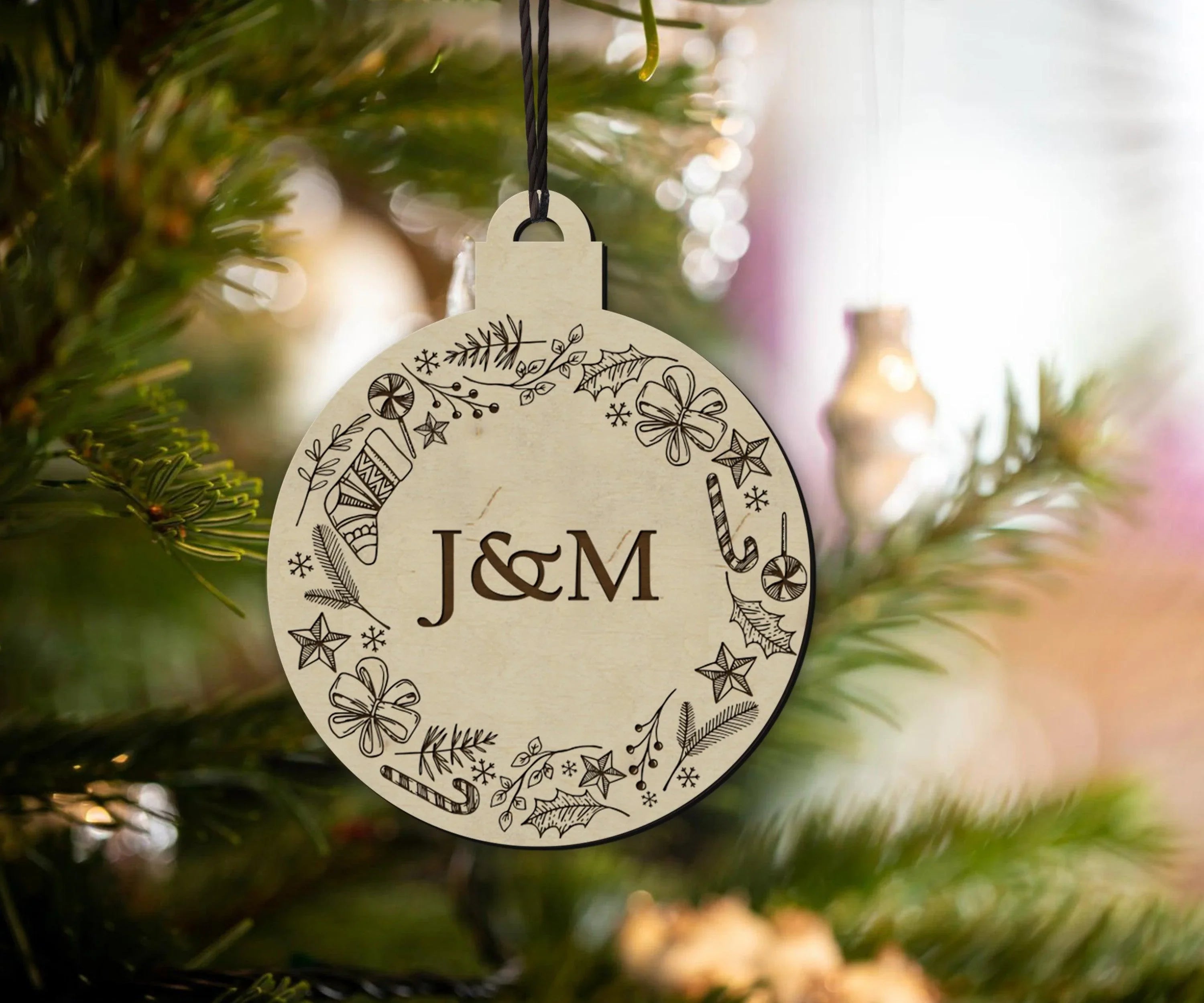Personalized Christmas Tree Ornaments | Custom Engraved Text | Picture Frame - The Frame Depot