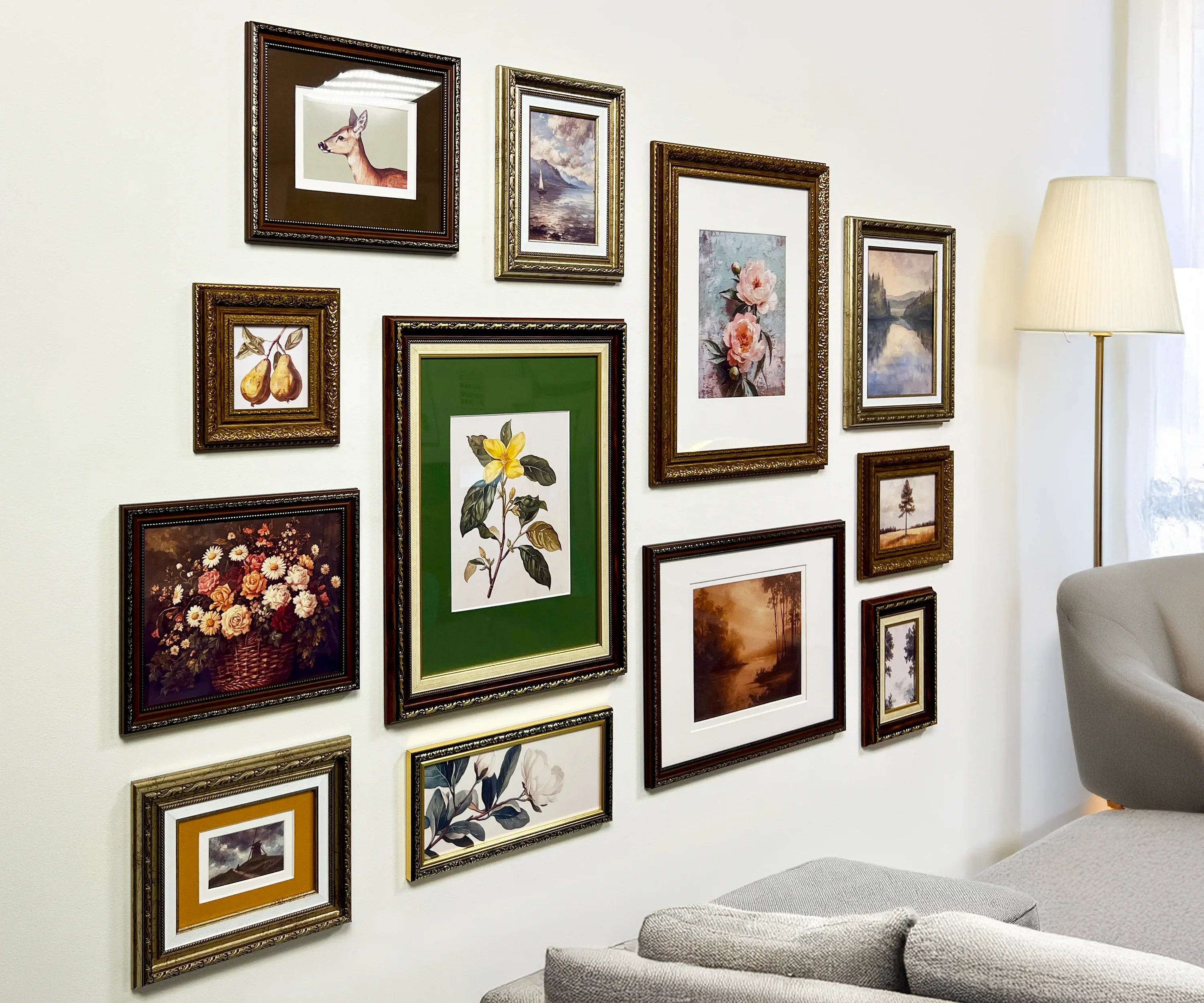 Conjunto de Marcos de Pared Ornamentados Oscuros – Marcos de Fotos de Estilo Victoriano
