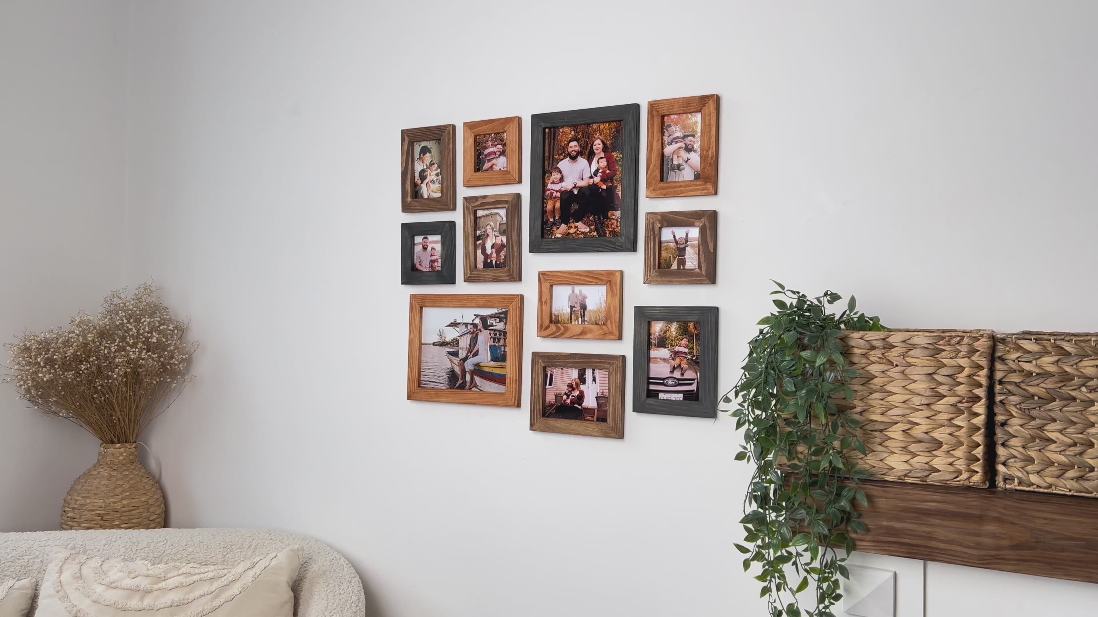 Wall mounted wooden picture frame set 11 Pieces home decor gallery Different size frames Custom color Photo frame collage Housewarming gift
