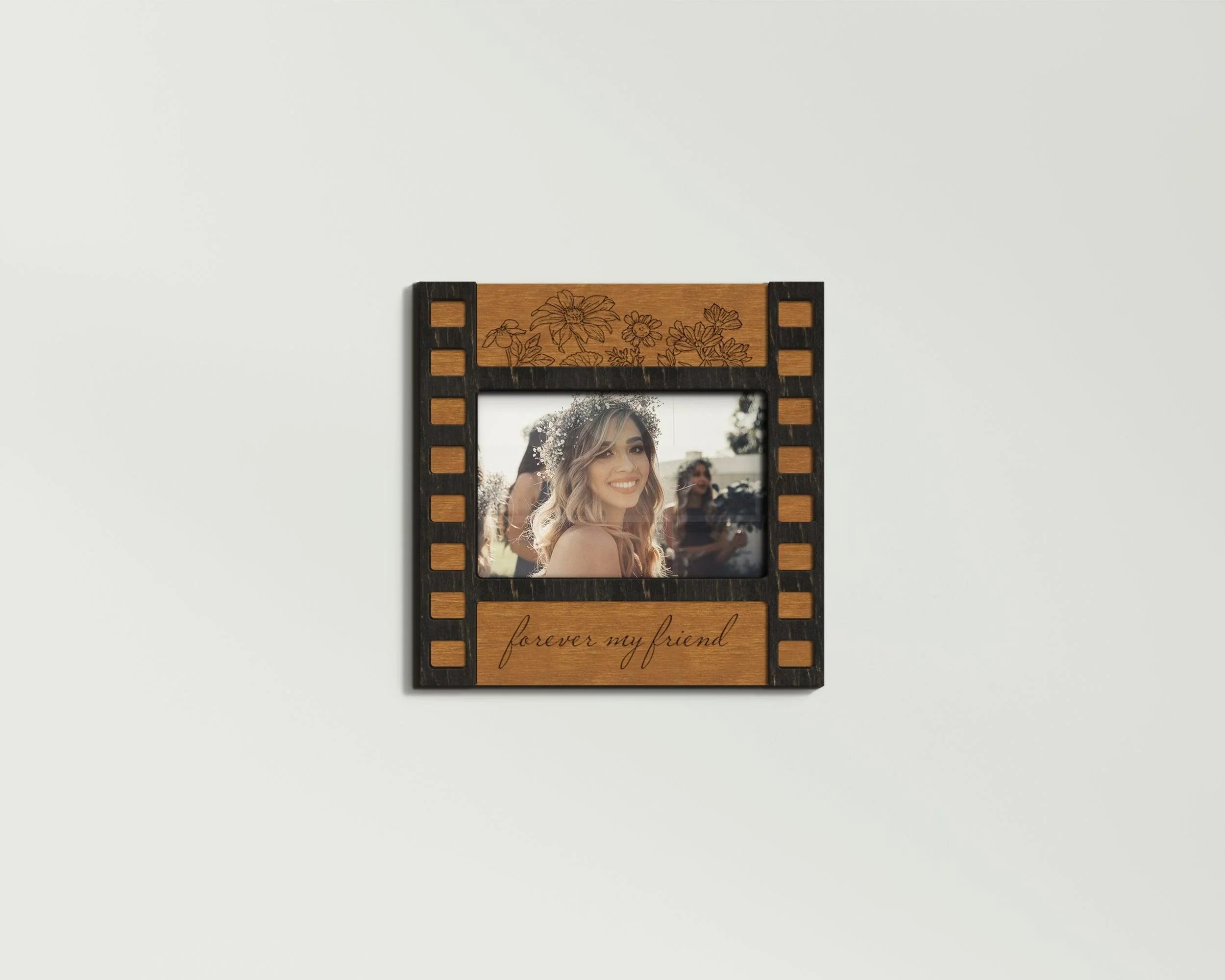 Floral Wooden Photo Frame | Engraved Forever My Friend Sign - The Frame Depot