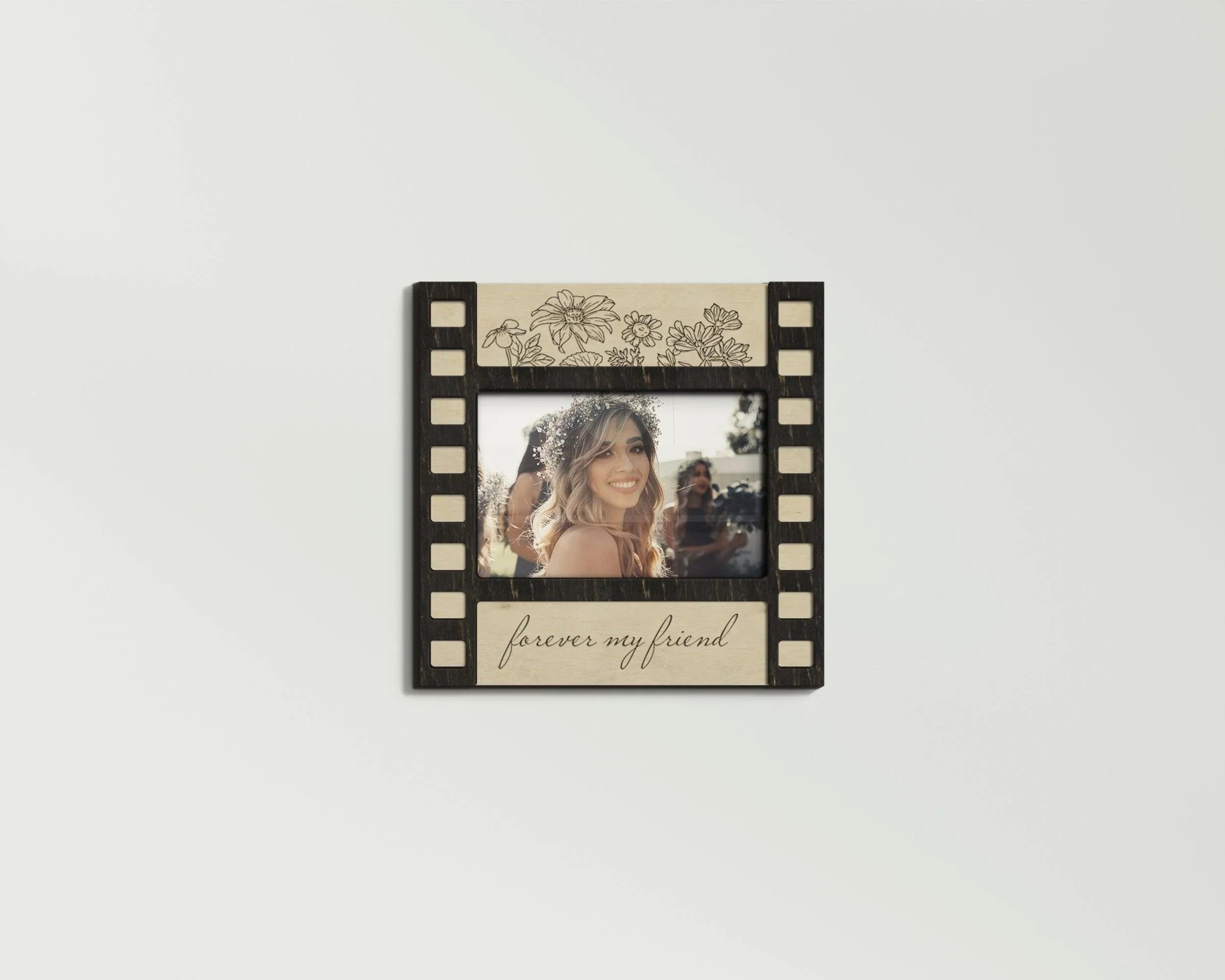 Floral Wooden Photo Frame | Engraved Forever My Friend Sign - The Frame Depot