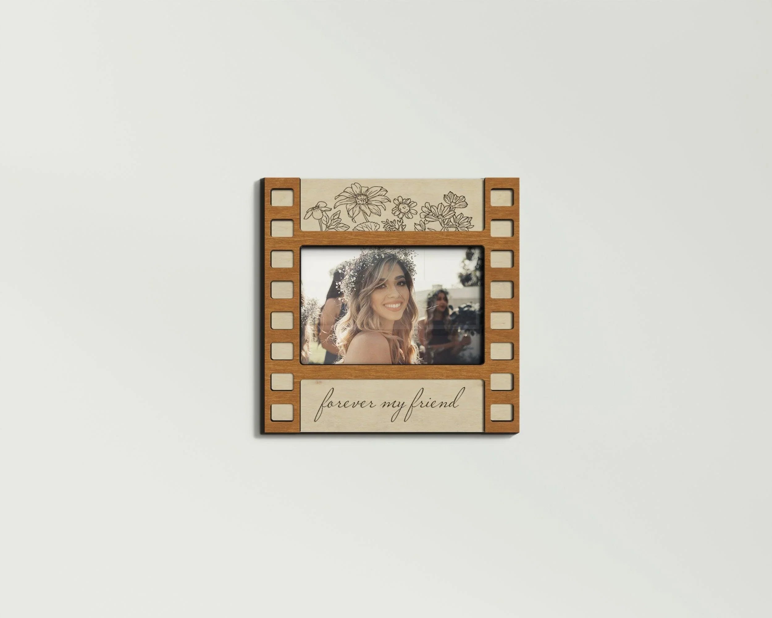 Floral Wooden Photo Frame | Engraved Forever My Friend Sign - The Frame Depot