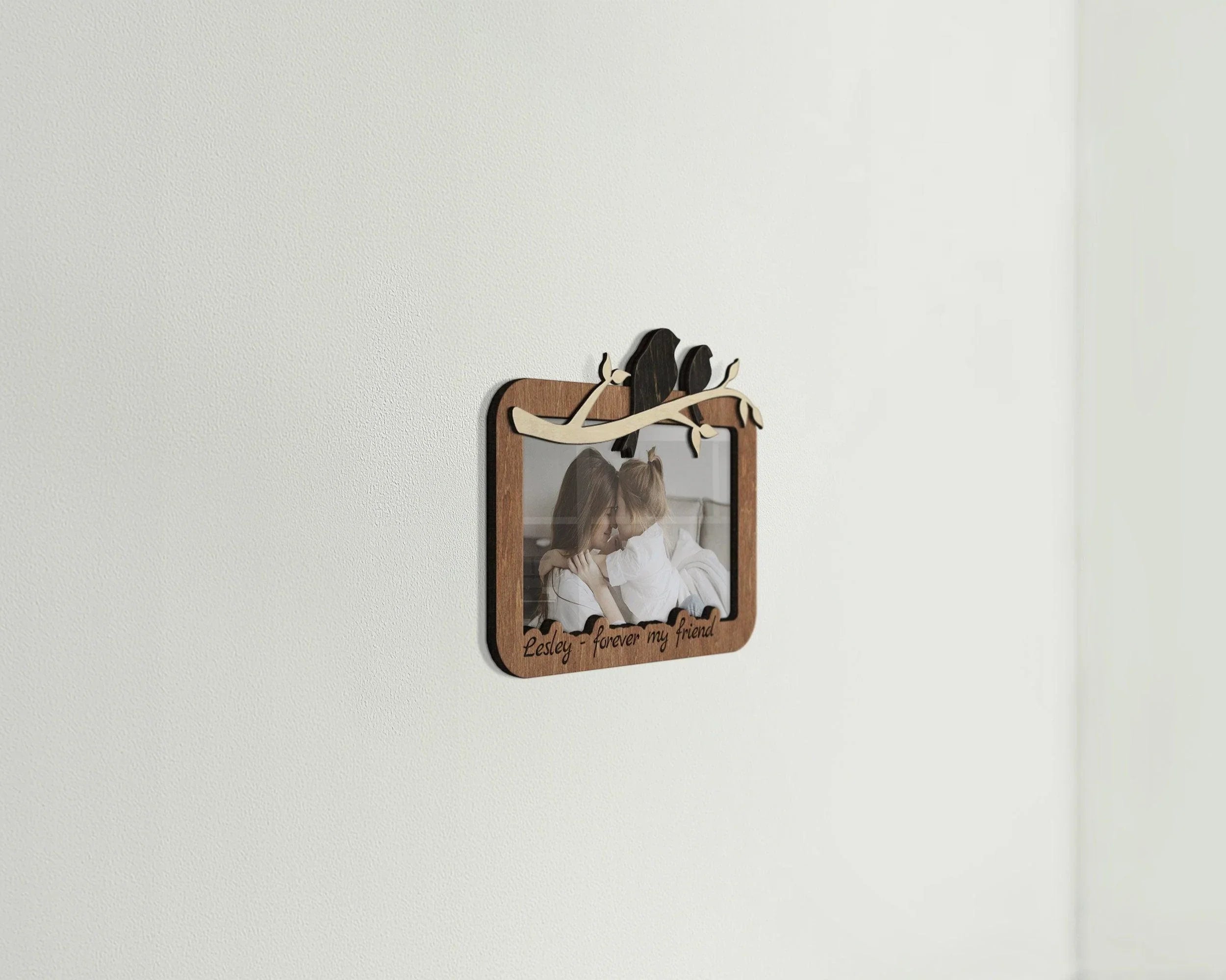 Bird-themed Photo Frame | Forever my Friend Sign - The Frame Depot