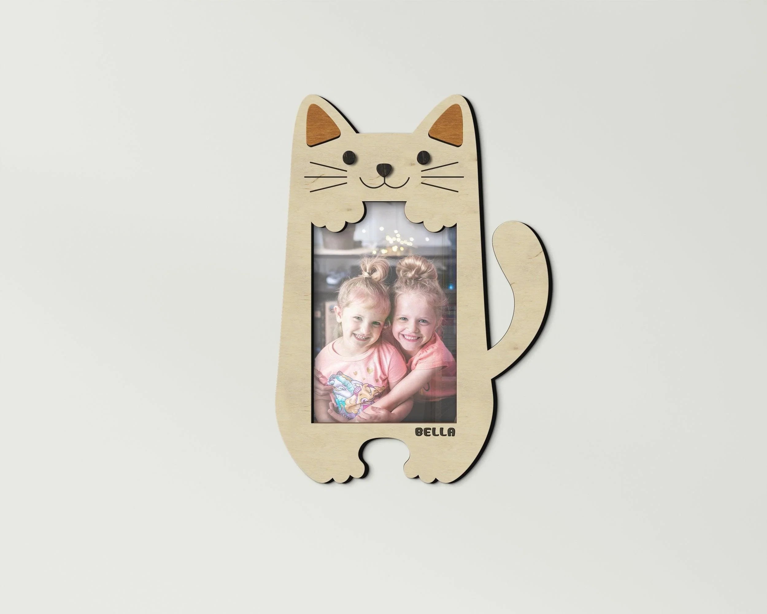 Personalized cat shaped photo frame Custom color nursery decor Wooden kids room decor Custom name birthday picture frame Small 4x6 photo - The Frame Depot