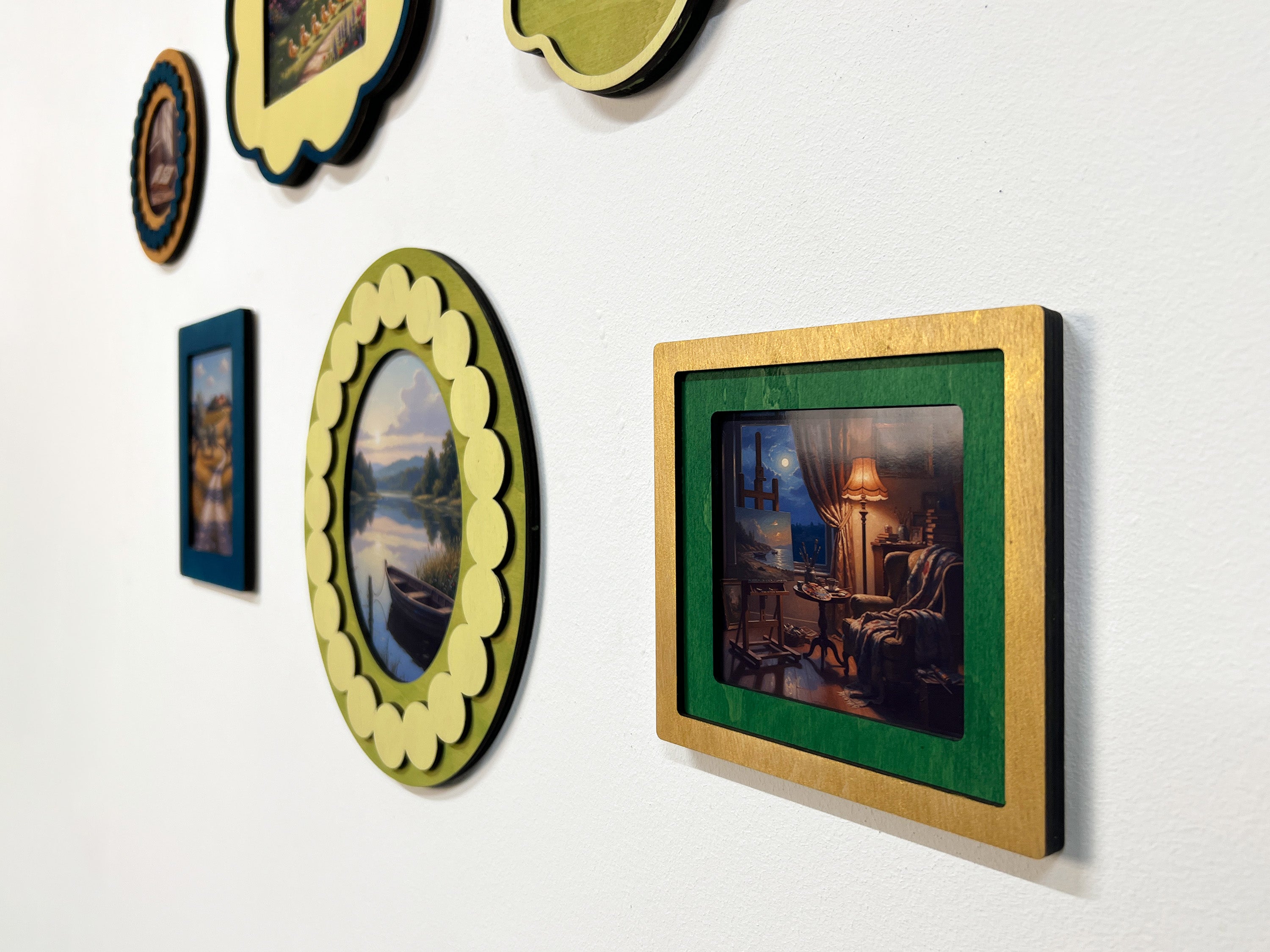 Scalloped Wooden Gallery Frame Set – Vintage Inspired Multi Size Picture Decor