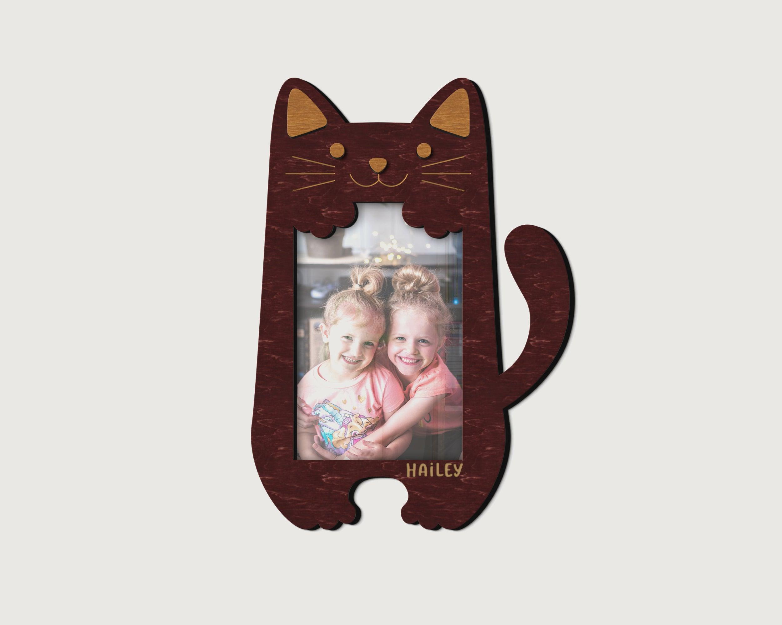 Personalized cat shaped photo frame Custom color nursery decor Wooden kids room decor Custom name birthday picture frame Small 4x6 photo