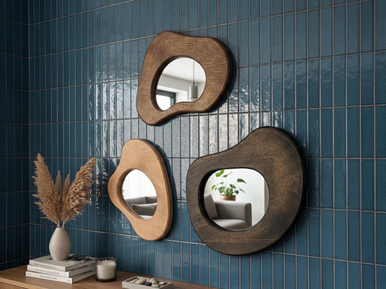 Close-up of the organic wood frame and mirror finish