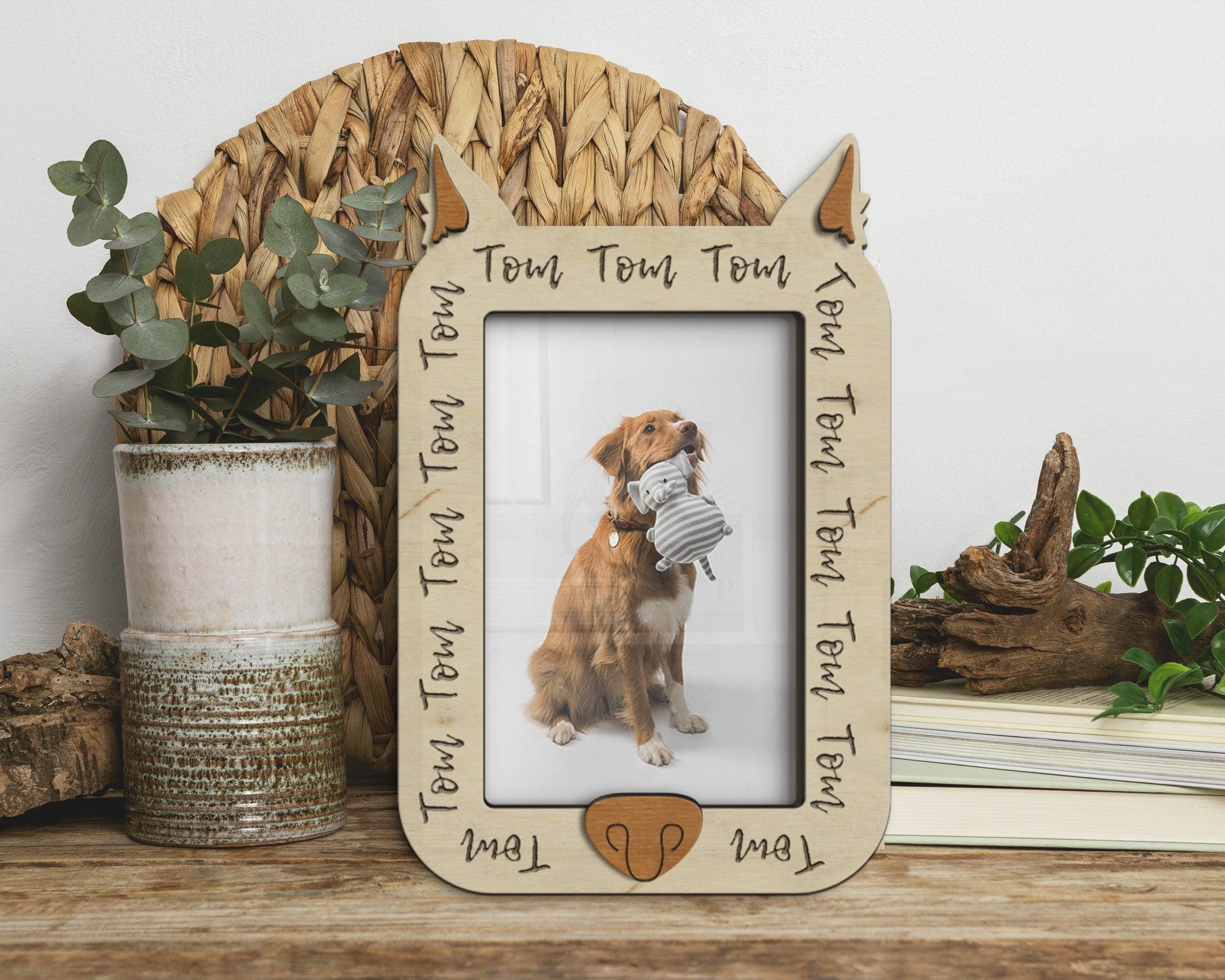 Personalized pet loss 4x6 photo frame Custom color bereavement gift Custom pet name sign Dog memorial gift Cat loss Dog loss Frame with ears