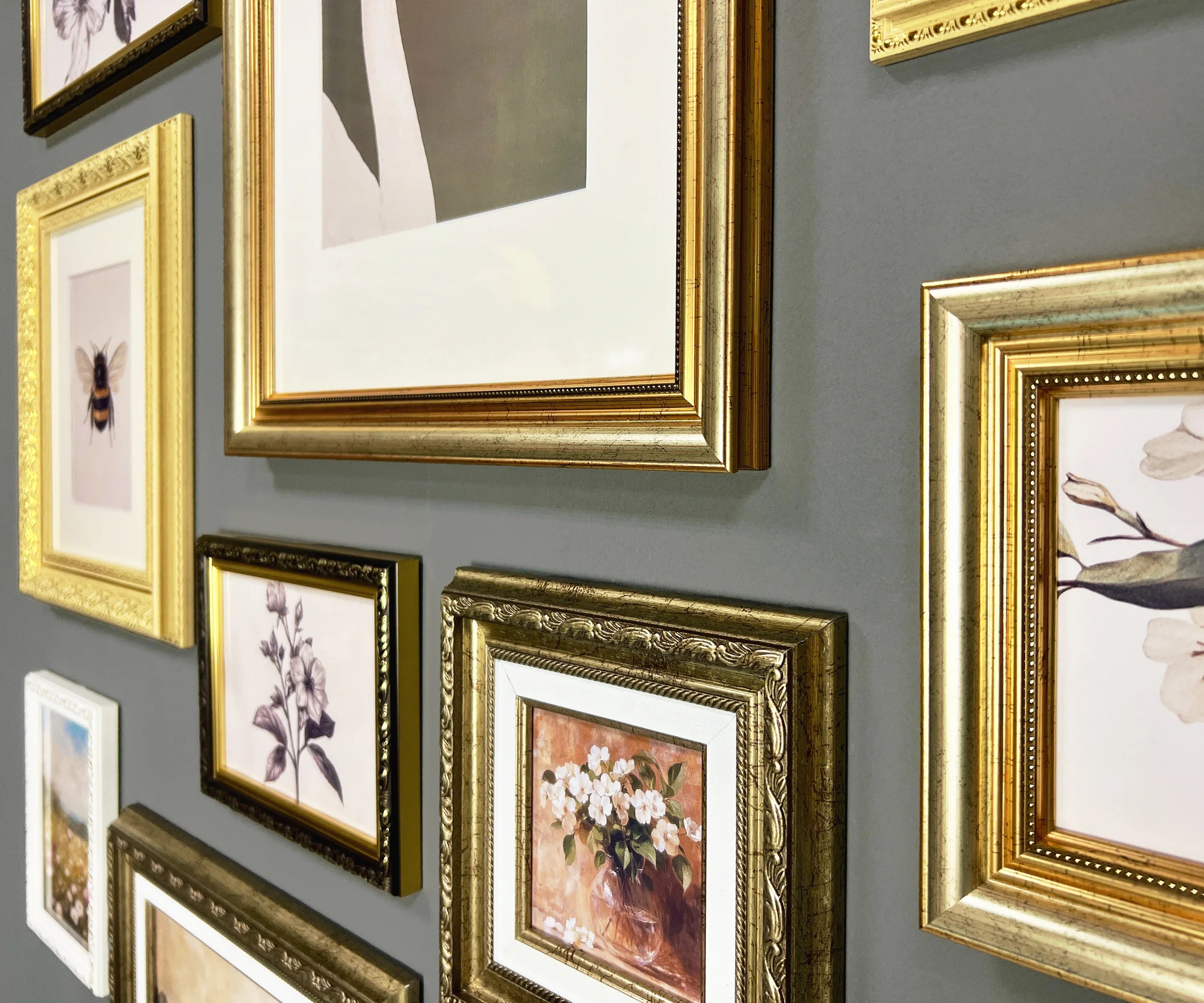 White & Gold Ornate Gallery Wall Frames Set