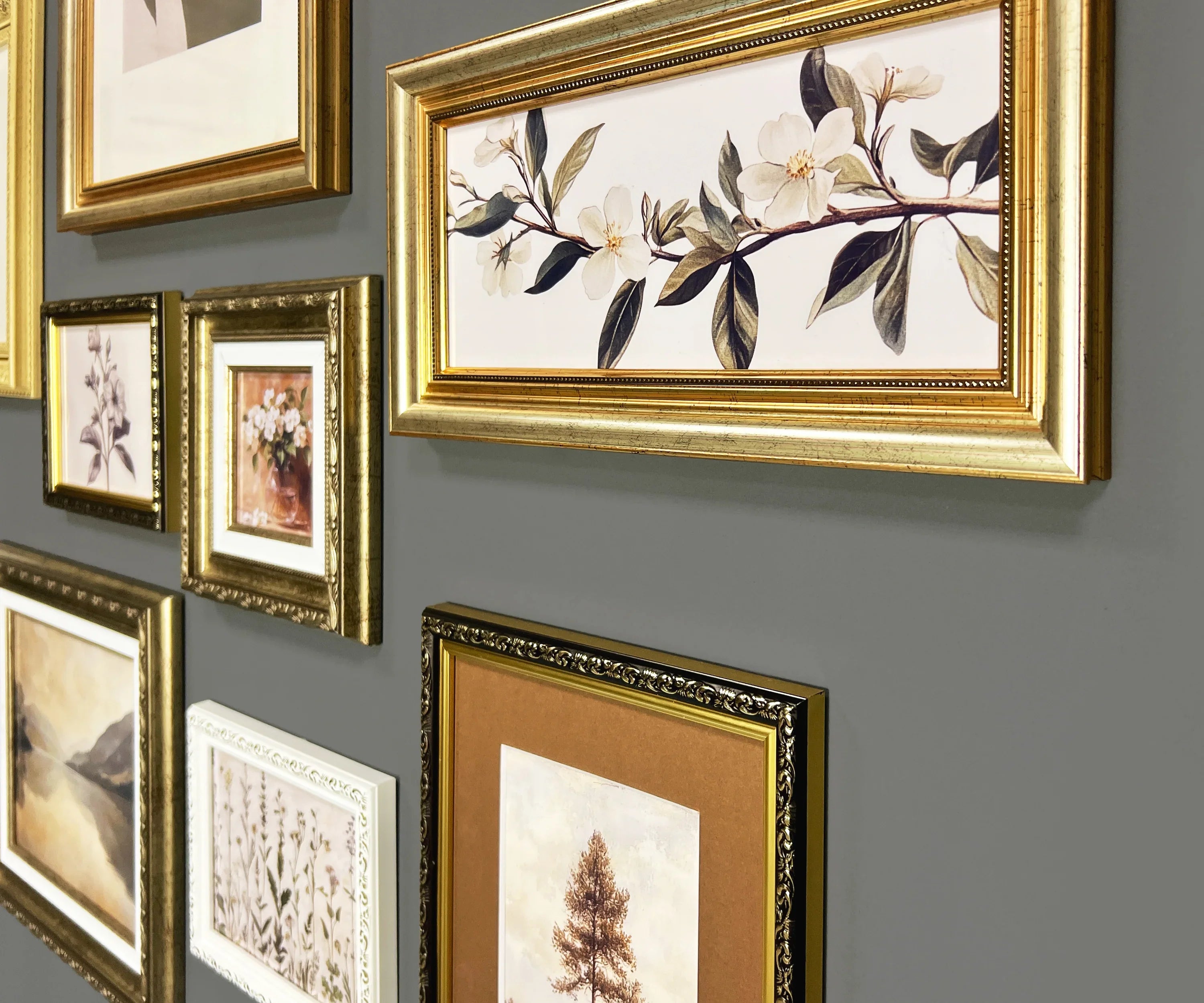 White & Gold Ornate Gallery Wall Frames Set