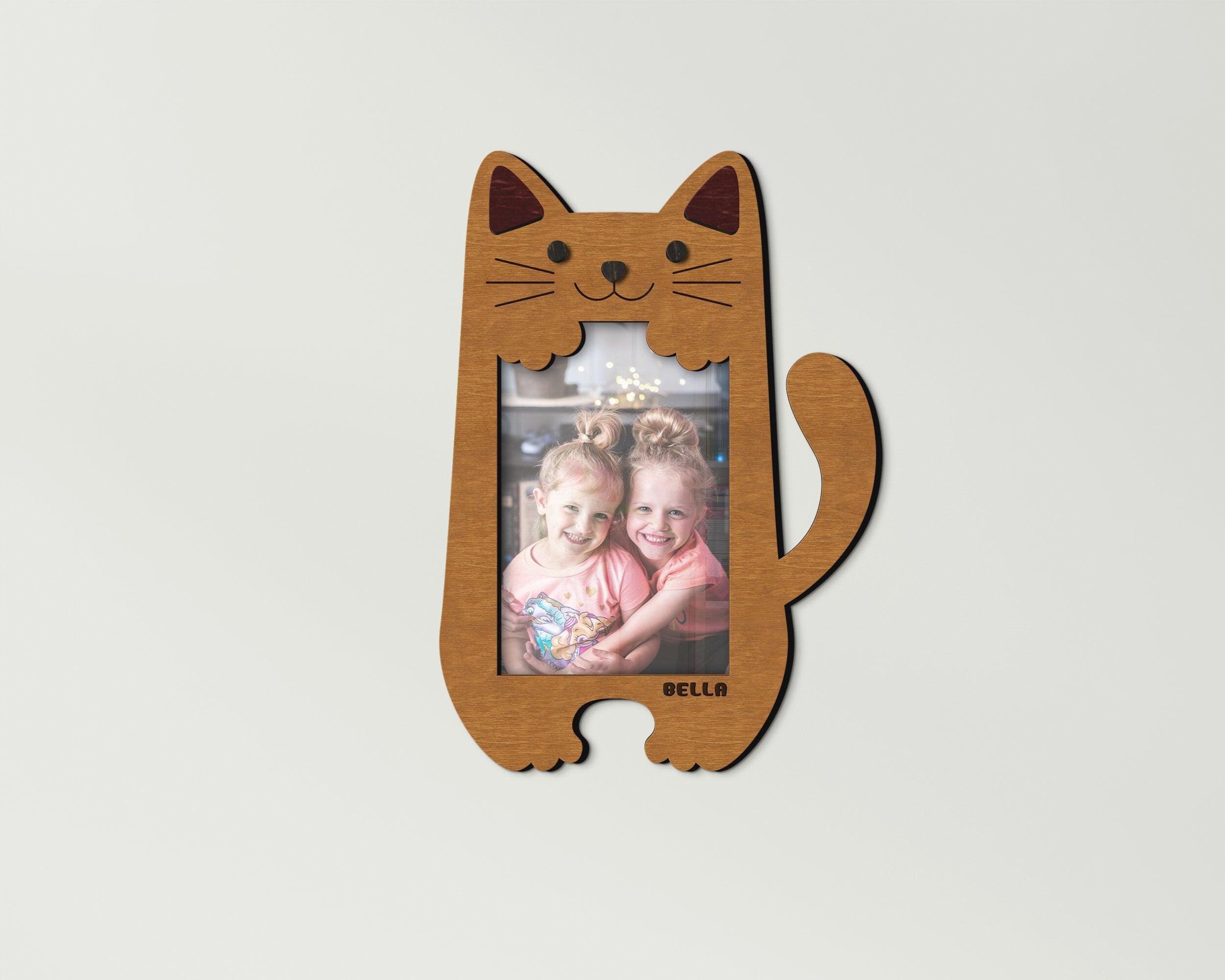Personalized cat shaped photo frame Custom color nursery decor Wooden kids room decor Custom name birthday picture frame Small 4x6 photo - The Frame Depot
