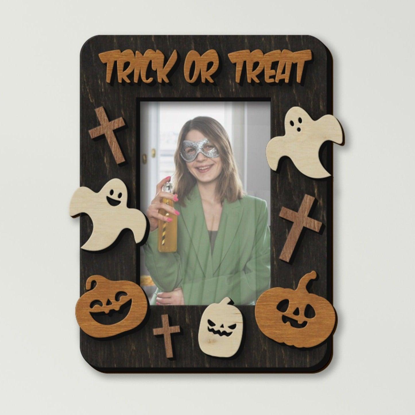 Trick or treat 4x6 photo frame Halloween picture frame Duble layer frame Indoor Halloween decor First Halloween Black and orange wall art