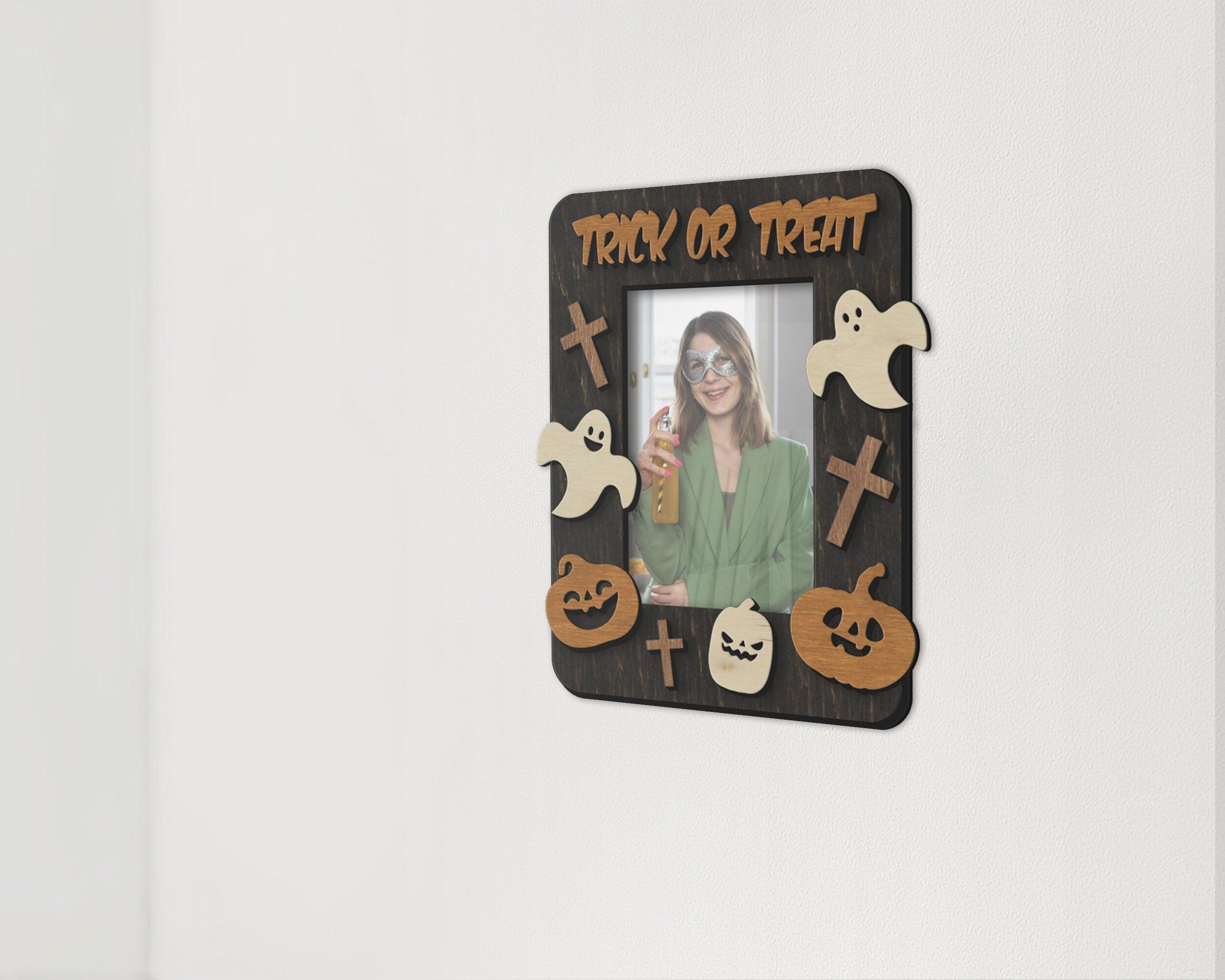 Trick or treat 4x6 photo frame Halloween picture frame Duble layer frame Indoor Halloween decor First Halloween Black and orange wall art