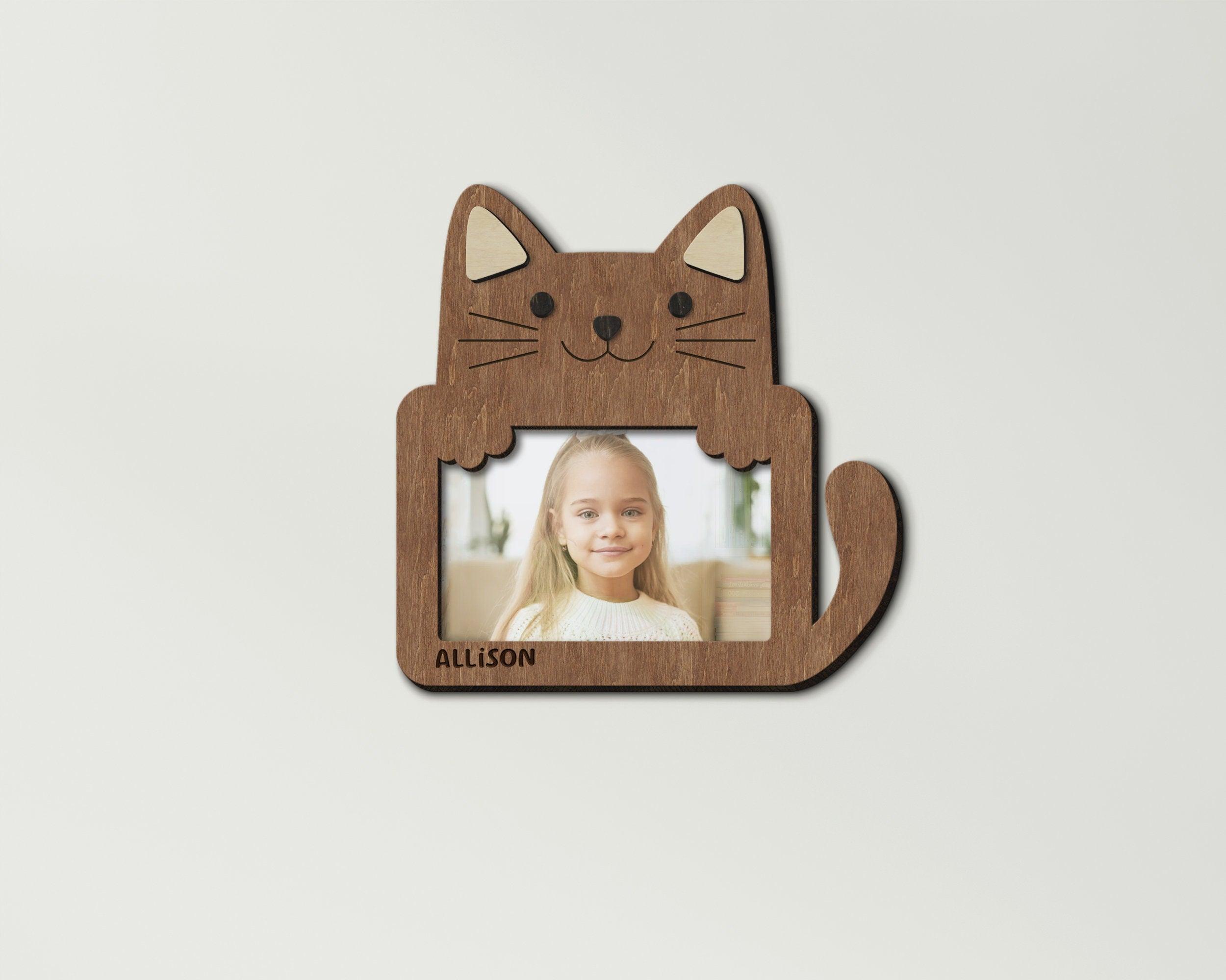 Personalized cat photo frame Custom color 4x6 photo frame Black cat decor Nursery wall decor Wooden kids room decor First birthday gift